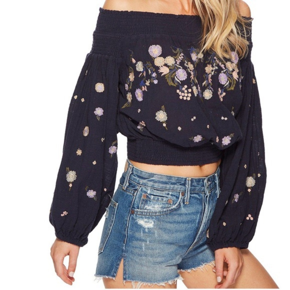 🆕 Free People Embroidered Top